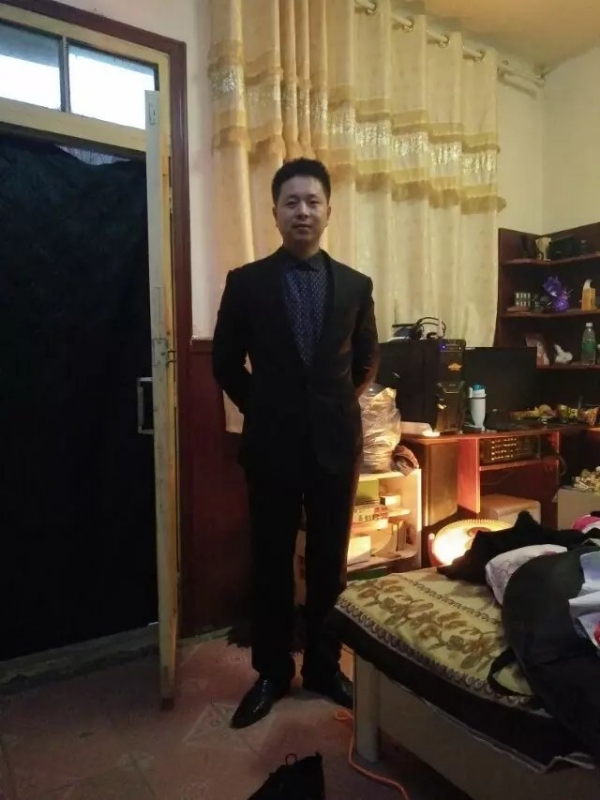亮亮的第一张照片--靖边父母相亲团